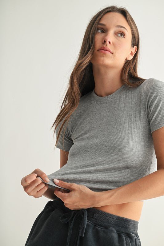 Essential Micro-ribbed Cropped Athleisure Tee
